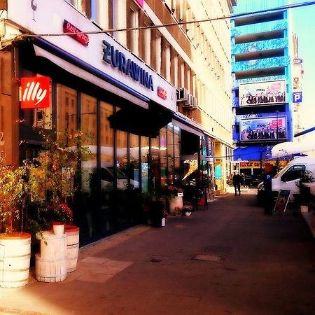 Wdj Hostel Varšava Exteriér fotografie