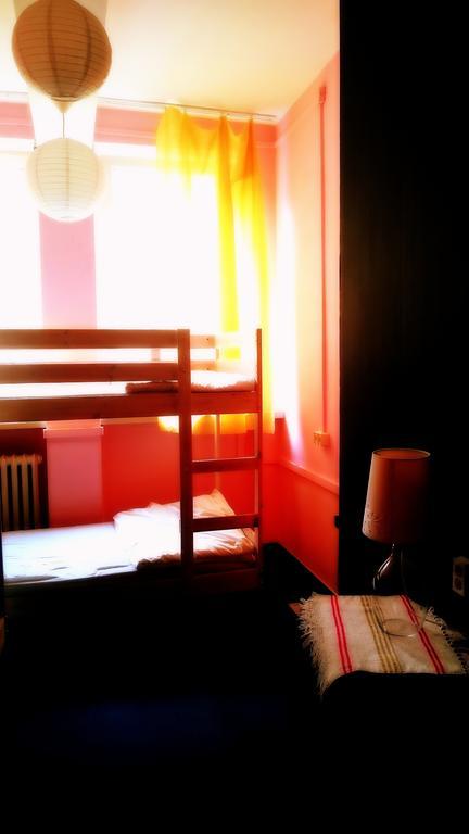 Wdj Hostel Varšava Pokoj fotografie